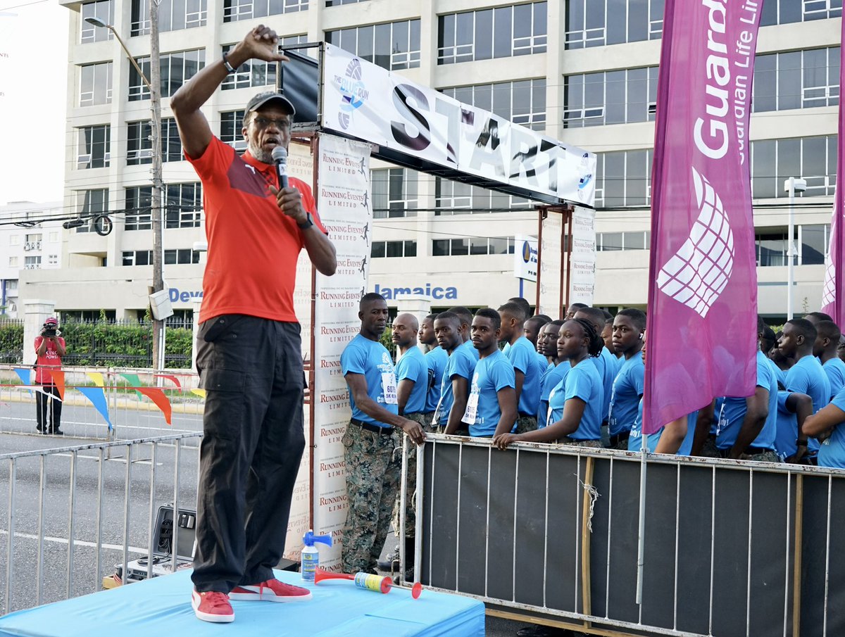 NHFJamaica's tweet photo. 🗞️🏃🏾‍♀️#CatchItEarly- Scenes from the inaugural #BlueRun 5K event at the Emancipation Park 📍 Are your running shoes laced up? 😁👟 https://t.co/dIEoo4HEUC