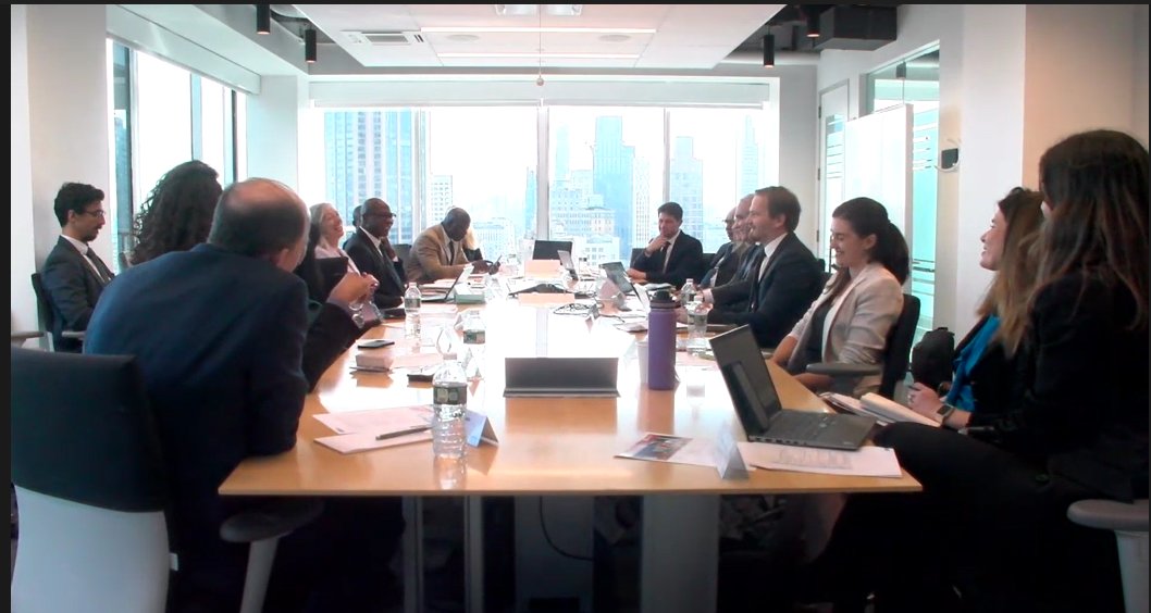 #DYK? Ahead of #UNGA78, a key meeting organized by <a href="/UNESCO/">UNESCO 🏛️ #Education #Sciences #Culture 🇺🇳</a> in partnership with the <a href="/WorldBank/">World Bank</a> highlighted the importance of transforming &amp; reforming #TVET and the commitment of the private sector to the skills development agenda.

ℹ️ wrld.bg/kBin50PMiHz
<a href="/SteGiannini/">Stefania Giannini</a> <a href="/mi_weber/">Michael Weber</a>