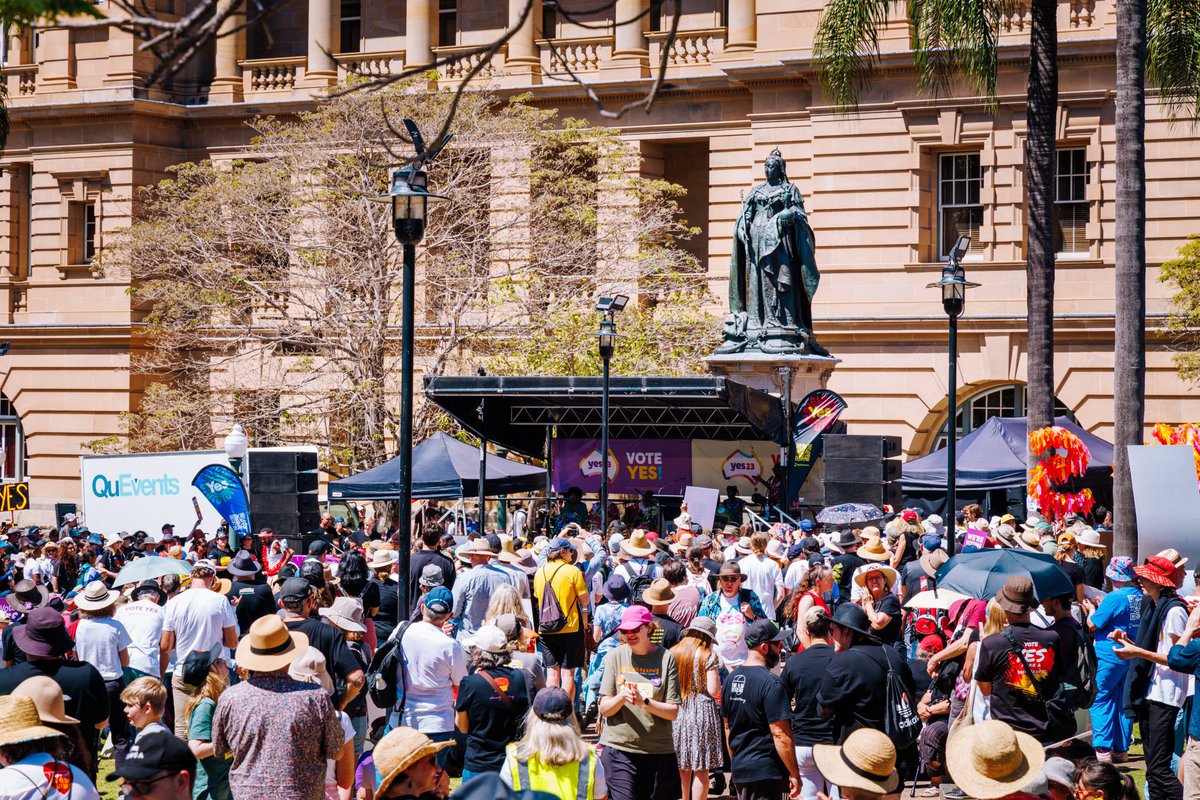 fisher_ld's tweet photo. Big turn up today in Meeajin 🖤💛❤️ 20,000 with First Nations leading the march big turn up by our Elders &amp; mob. Aussies answering the call #HistoryIsCalling #WalkForYesMeanjin #Walk4Yes https://t.co/dTF2DJFTlB