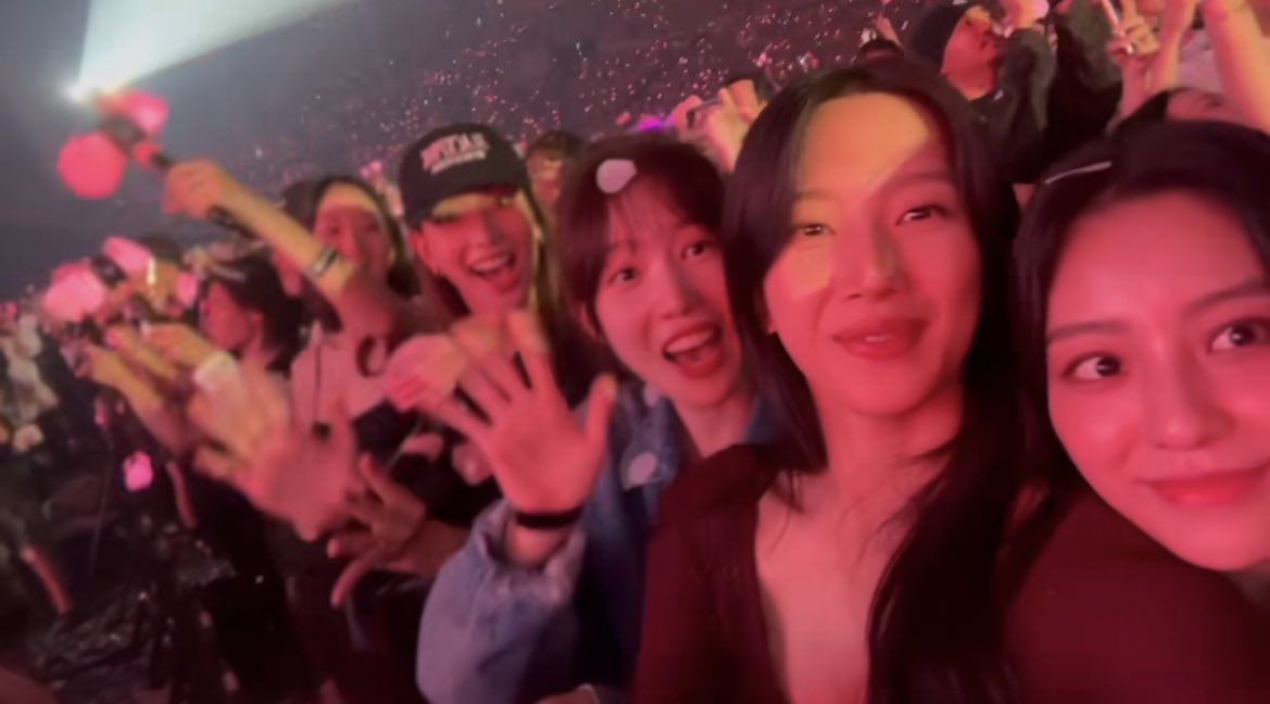 ガヨンちゃんとか来てたの🥺🩷🩷
激アツすぎる