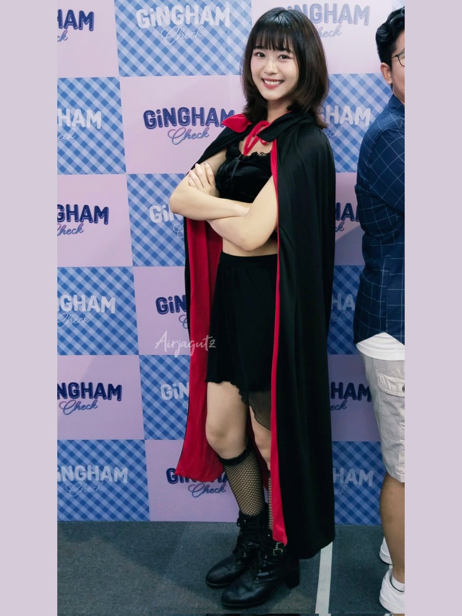 airjagutz's tweet photo. กระหายเลือด แบบม่ายดุ ~ 🧛🏻♀️💗✨
#2shotwithMars
#MarminkCGM48 https://t.co/rCf4zwgTOA