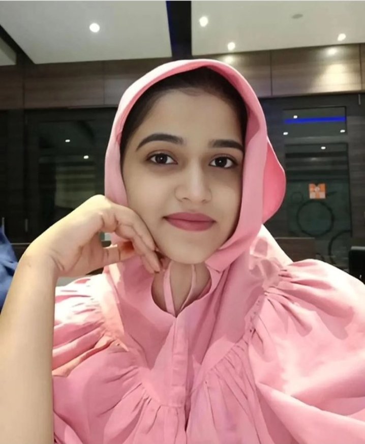 اللي يردون الاضافة نقطه لايك ونضيف بعض 🖤𝕏أّلََلََهِِمَََّﷺصٌٌَلََِّﷺوَََِِّّسَـــلََِّمََْﷺوَِِبَِِأّرِګﷺْعٌٌلََى ﷺنَِِبِِِيِِِّّّنَِِـــأّﷺمََُحٌٌمَََّدِِﷺ .نفسى ف
 شخص يفهمني  احكيله اوجاعى😔