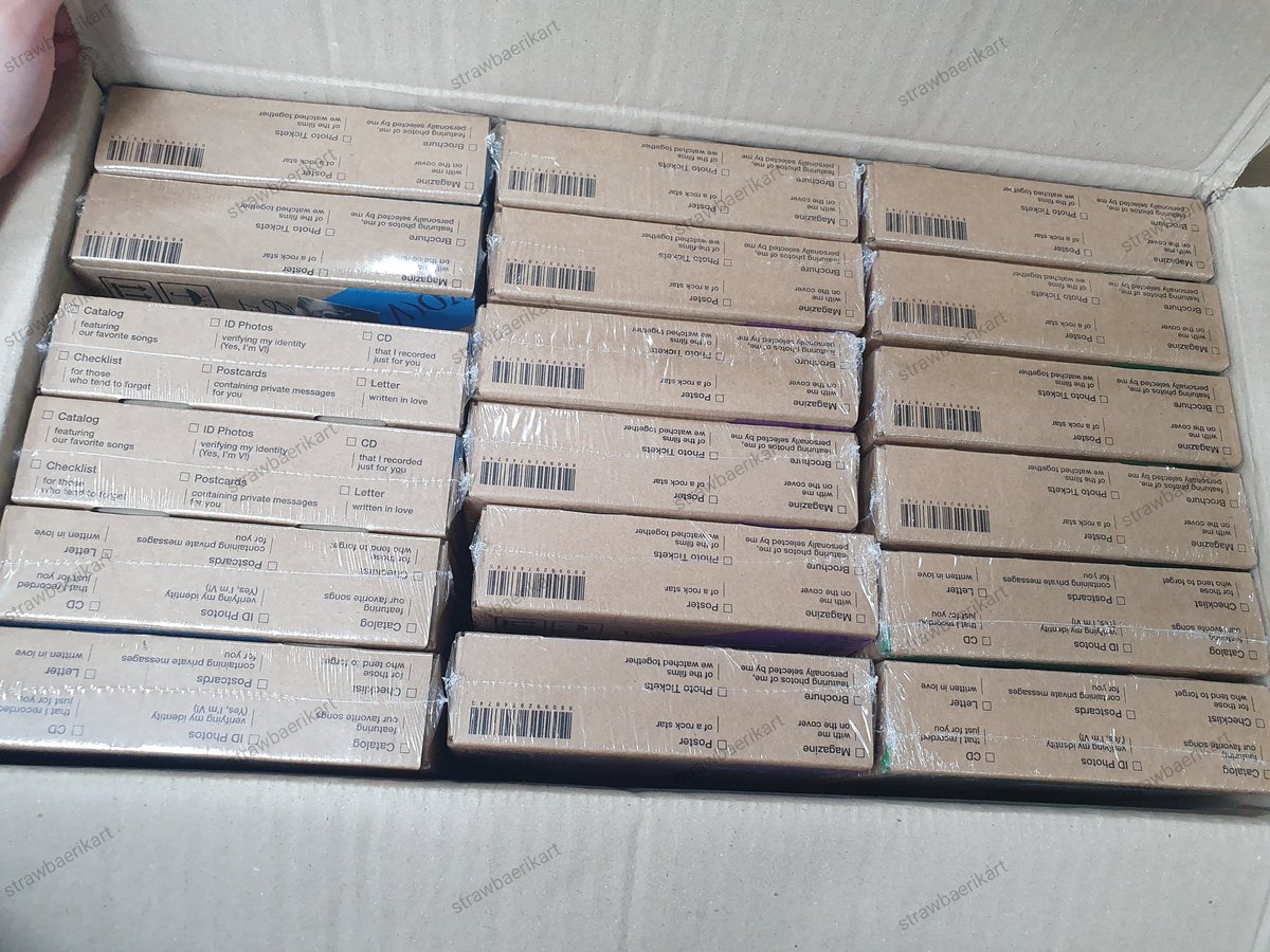 strawbaerikart's tweet photo. WTS LFB PH GO #BTS #BTSV

V (BTS) LAYOVER SEALED ALBUM 

₱ 550
𓄳 sealed 
𓄳 no pob
𓄳 can choose version

DOP: PAYO DP ₱150; remaining balance once on hand

🚢 NETA

Order here: https://t.co/T8VIBfBwco https://t.co/ZOJcgJj1eh