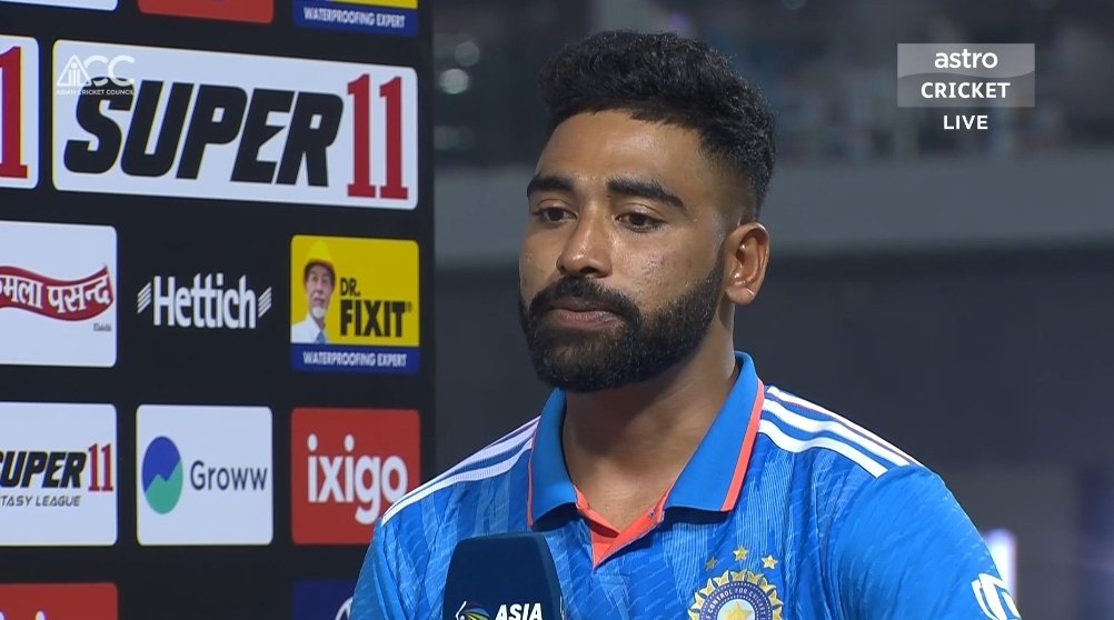 mufaddal_vohra's tweet photo. Mohammad Siraj dedicates his Player Of The Match award and cash prize to the Sri Lankan groundstaff.

- What a beautiful gesture by Siraj! https://t.co/Nt27PEgSk5
