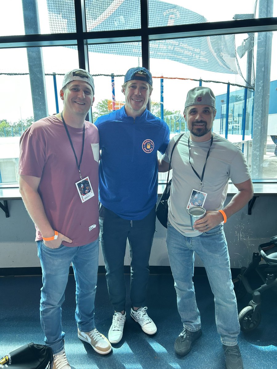 bigapplehockey's tweet photo. Our own Anthony LaRocco won the Anders Lee KanJam event for a great cause yesterday! Anthony went on to give trophy to kid and family battling cancer @ALaRocco0801 #isles #kanjam #anderslee #andersleekanjam https://t.co/tymQcldLSp