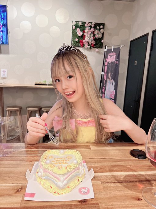 Twitterのコスプレ画像31