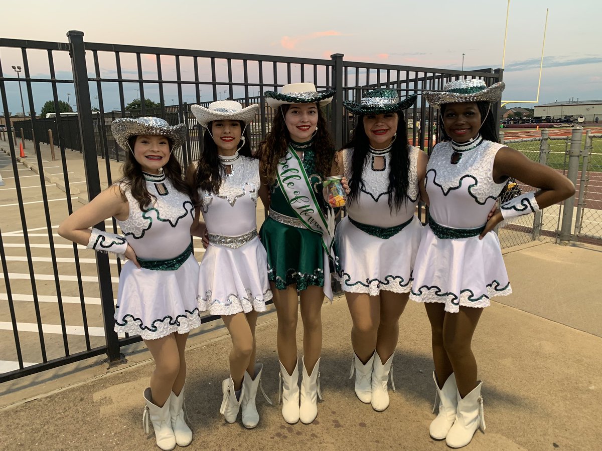 Varsity Belles tweet media