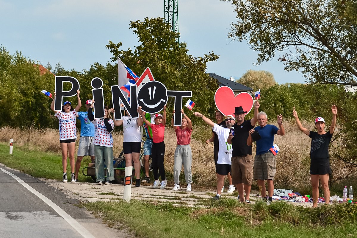 Tour of Slovakia (@tourofslovakia) on Twitter photo We were honored to see you <a href="/ThibautPinot/">PINOT Thibaut</a> <a href="/GroupamaFDJ/">Équipe Cycliste Groupama-FDJ</a> in Slovakia and hope you enjoyed the race, scenery and fans as much as we did your performance 🤟😊It was refreshing to see you smile so much everyday 😁
📸Jan Melicher We were honored to see you <a href="/ThibautPinot/">PINOT Thibaut</a> <a href="/GroupamaFDJ/">Équipe Cycliste Groupama-FDJ</a> in Slovakia and hope you enjoyed the race, scenery and fans as much as we did your performance 🤟😊It was refreshing to see you smile so much everyday 😁
📸Jan Melicher
