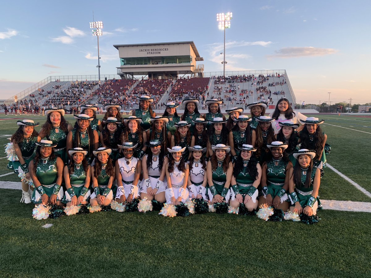Varsity Belles tweet media