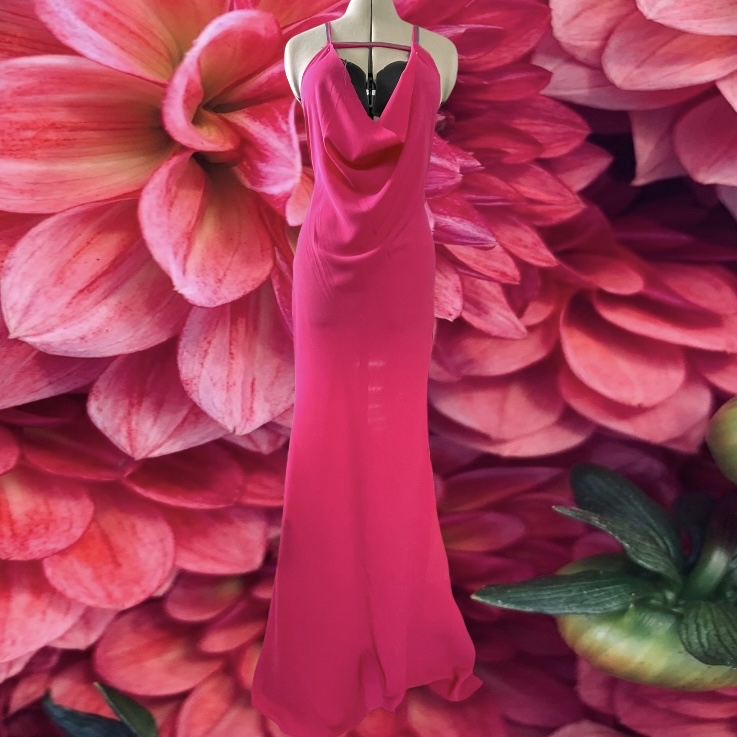NatashaFonte's tweet photo. Maya dress en fucsia
.
.
.

#dress
#moda
#natashafonte
#fashion
#ethicalfashion
#fashiondesigner https://t.co/QNJRhL7lqD