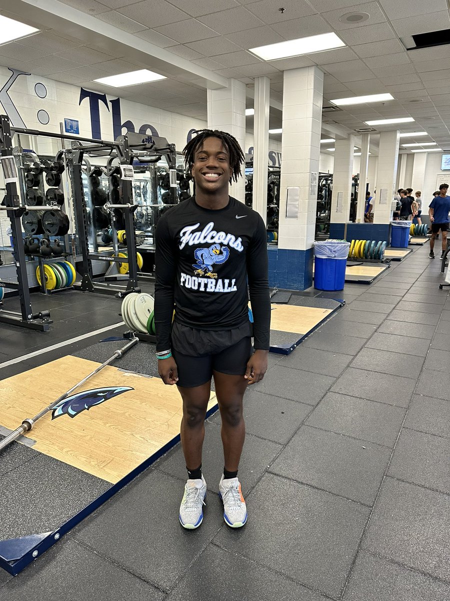 Worker of the Week: Period 5
▫️Jon Hunter                                            
▫️Grade: 11th
▫️Sport: <a href="/FalconsFB1/">Perry Meridian Falcons Football</a> &amp; T/F
✅Culture Wins. Effort. Energy