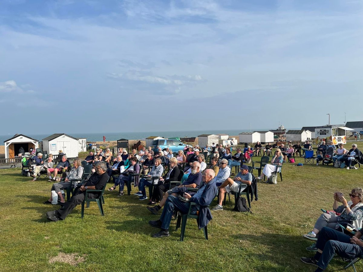 A great Sunday at @DealBandstand with Faversham Mission Band performing. Sponsored by Rainbow PreSchool. Next Sunday 24 Sept is our last concert for the 2023 season @BCWBand will perform from 2:30pm - come and join us 🎶