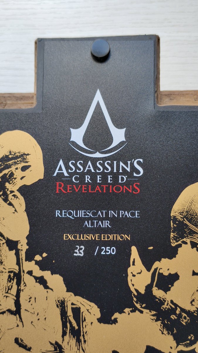 juanmawl's tweet image. 🔹Base del diorama🪶
🔸3️⃣3️⃣✨

Imita el diseño del suelo de la librería de Altair, lugar dónde descansa su cuerpo 🇸🇾.

📌📸 (4/9)

#RIPAltair #PureArtsSnap #AssassinsCreed