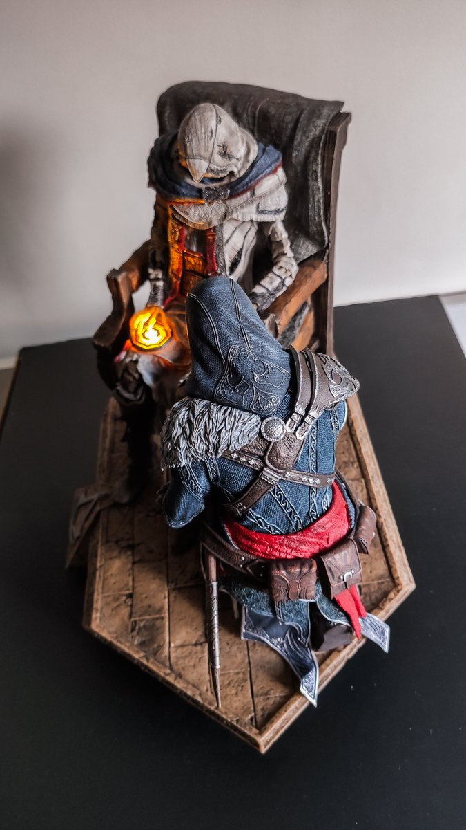 juanmawl's tweet image. 🔹Diorama completo🦅🪶

La figura es una auténtica maravilla. Representa a la perfección uno de los mejores momentos de toda la franquicia. Un momento que después de 12 años sigue poniendo los pelos de punta.

Legendario🤯

📌📸 (5/9)

#RIPAltair #PureArtsSnap #AssassinsCreed