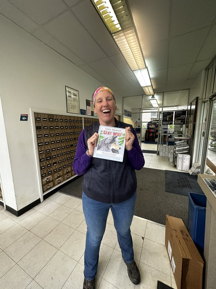 FrozenBiologist's tweet photo. It came! 

A fully grown wolf biologist with a children’s book about wolves! I love it!

@BrennaJCassidy https://t.co/UFMSHyUVhv