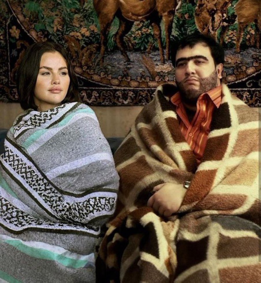 shitpostlarim's tweet photo. herkesin dedikodusunun döndüğü gecenin sabahı ben ve ekürim https://t.co/25p04oWu9r