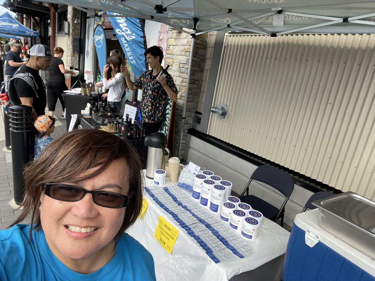 bluewaters_COL's tweet photo. Come see us TODAY at Stong's Market - North Van for their Customer Appreciation Day!

We will be serving taste tests and giving out free samples.

We will he here until 3 PM!

See you all soon! @stongsmarket https://t.co/amS4iQ29UI