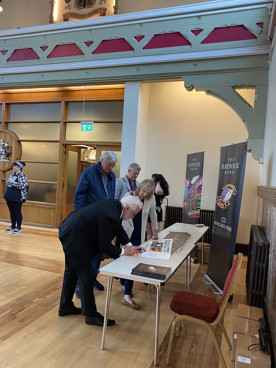 Yesterday, (Sat 16th Sept), we launched our new publication ‘Life Divine’ at St. Helen’s Town Hall 📖🎶 We’d like to thank everyone for coming along to support us and celebrate musical history 🎺🥁 Check out our Instagram and Fb for more details instagram.com/p/CxTW8tOIL4O/…