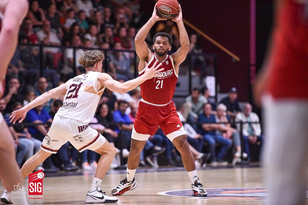 explk_players_'s tweet photo. 🇫🇷| Mecz Strasbourgu z Nanterre w 1. kolejce ligi francuskiej, a w niej: 

🏀 Strasbourg - Nanterre 71:57
• Q. Hooker - 12/2/1 (2/5 3-PT) +2 stl

• J. Bibbins - 2/0/0 +1 stl https://t.co/Og43EJqx6o