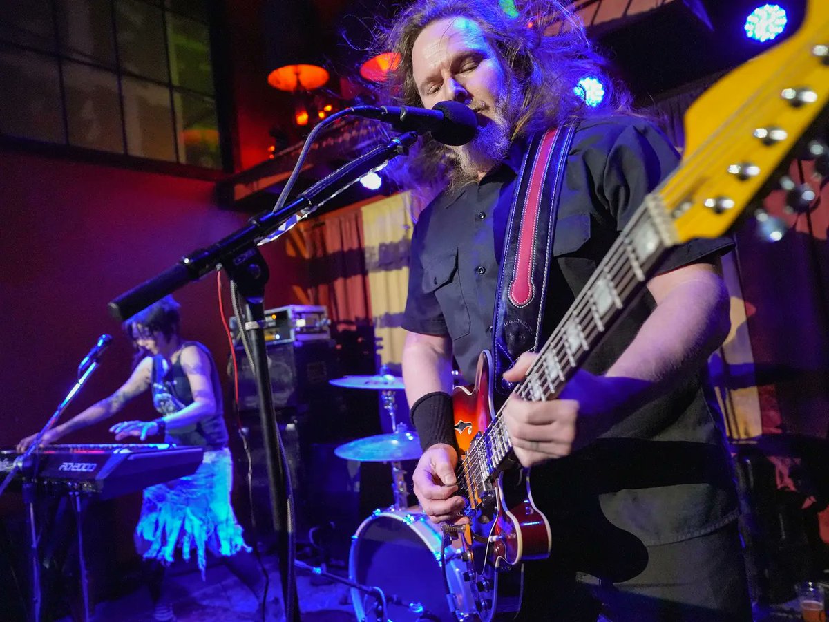 DeadRegister's tweet image. Our 25th day of tour delivers us to Austin to smash an early show (6PM) w/ Slumbering Sun @ The Lost Well SUN0917!
This is where ya need to be tonight!!! 
§
#austin #texas #doomgaze #gothic #postmetal #postgoth #doom #metal #bassvi #fender
📸: Markus @deadvibesensemble