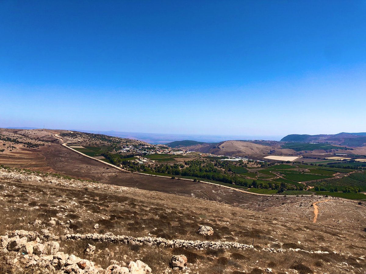 AhmadKarnoub's tweet photo. جنوب لبنان
شمال فلسطين 
🤍🤍 https://t.co/s1c2l2tSuM