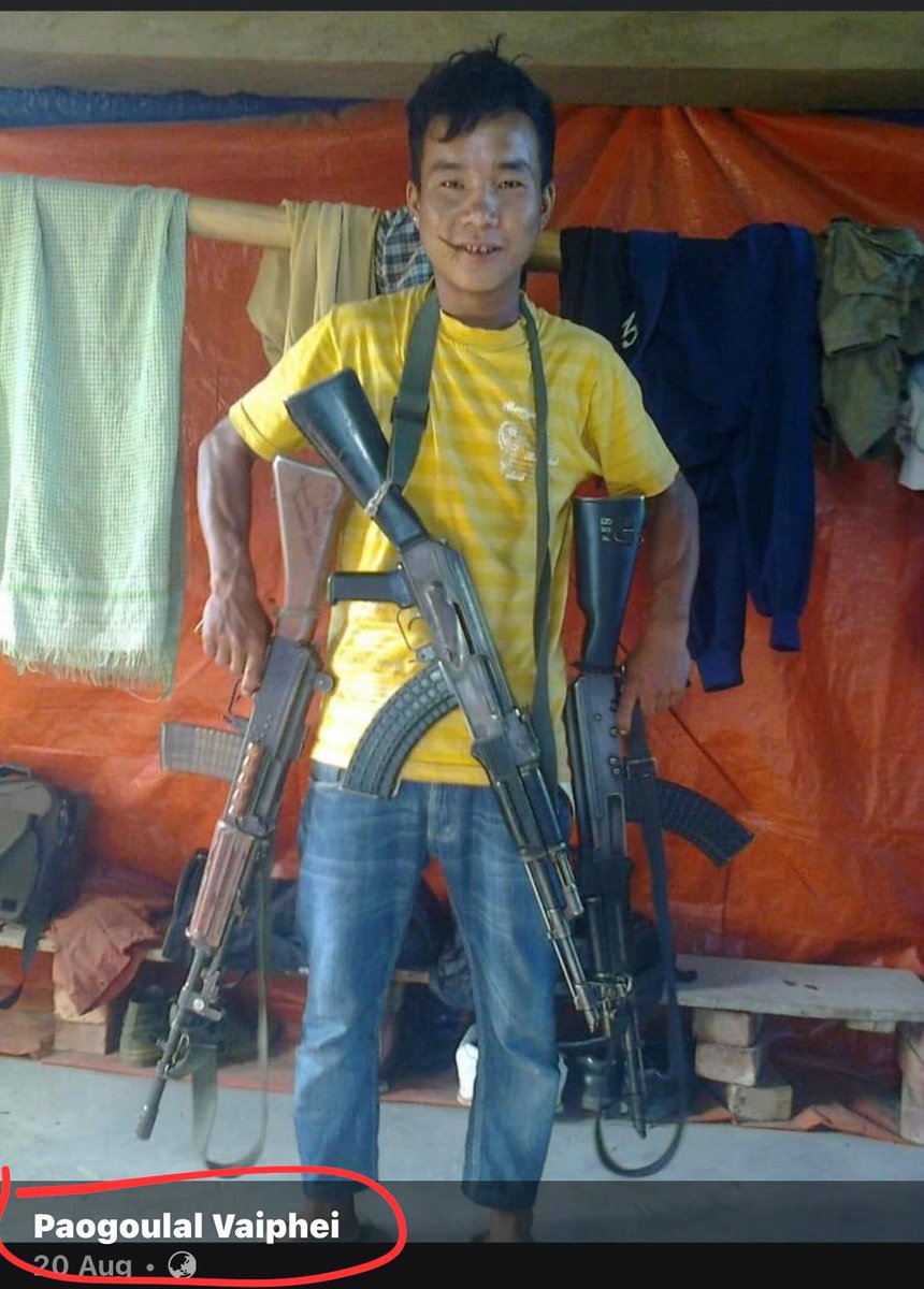 RajkumariR1755's tweet photo. See with these sophisticated weapons they look so innocent🚨From where did they get all these weapons? #KukiTerrorists are not only threat to #Manipur but to the whole nation #India. calling them innocent won’t help, writing fake history won’t make them indigenous. #SaveHindu https://t.co/NFlvoLU9FG