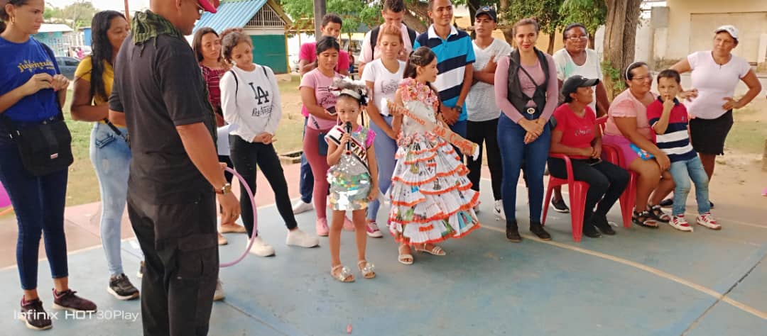 MrtGuayabal's tweet photo. Al trabajo nada ni nadie le gana. Con mucha alegría y entusiasmo hicimos el acompañamiento y aporte a lo que fue el gran cierre del plan vacacional Comunitario 2023 en el municipio San Jerónimo de Guayabal. Llevando alegría a los más pequeños de nuestro municipio. #MNRR #TUPAMARO https://t.co/hr6Gvj4L1e