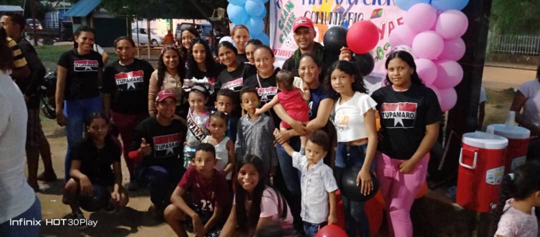 MrtGuayabal's tweet photo. Al trabajo nada ni nadie le gana. Con mucha alegría y entusiasmo hicimos el acompañamiento y aporte a lo que fue el gran cierre del plan vacacional Comunitario 2023 en el municipio San Jerónimo de Guayabal. Llevando alegría a los más pequeños de nuestro municipio. #MNRR #TUPAMARO https://t.co/hr6Gvj4L1e