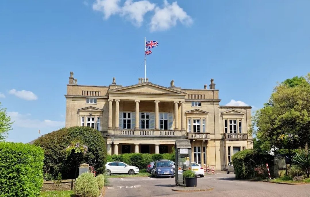 simon2726's tweet image. Been at the @EngineersHouse #Bristol doing @SIAuk #Invigilator for a #DoorSupervisor Top-Up course for @Get_Licensed ,I haven&apos;t done any invigorating for a long time , its always good to keep your hands in 🤚🤚..it&apos;s @GreatBarr_Hotel tomorrow on a @SIAuk top-up