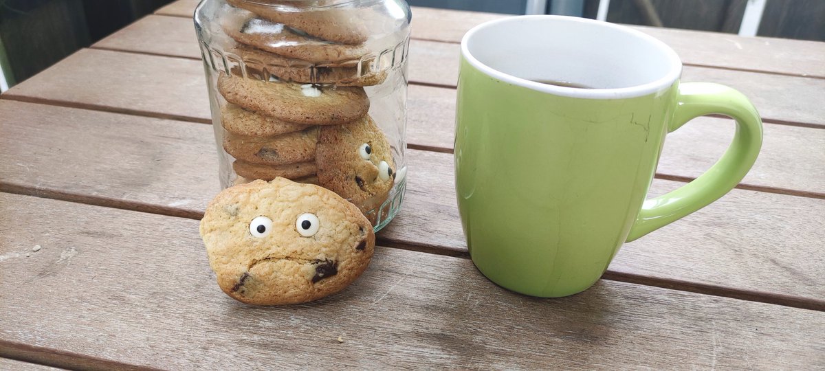 Momakil (@momakil) on Twitter photo Ein Treffen mit der <a href="/wortgestalten/">Wortgestalten</a> ist nur dann erfolgt, wenn es echte Worti-Plätzchen gibt 🥰🤤🥰🤤🥰🤤 Ein Treffen mit der <a href="/wortgestalten/">Wortgestalten</a> ist nur dann erfolgt, wenn es echte Worti-Plätzchen gibt 🥰🤤🥰🤤🥰🤤