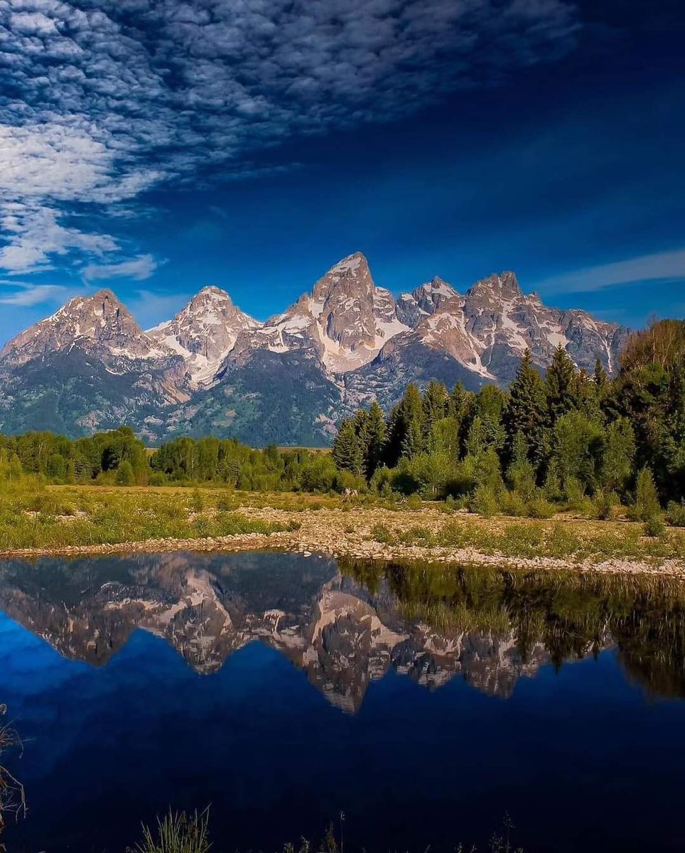 Summer in Teton 🇺🇲

📸 @brianvenghousphoto

#grandtetonnationalpark #grandtetons #grandteton #nationalparkgeek #nationalparkservice #nationalparkweek