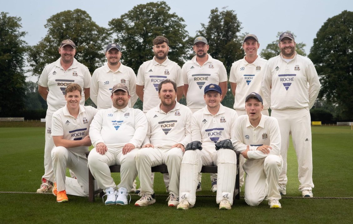 FranktonCC's tweet photo. ๐ @ShropCCLeague Div 1 Champs ๐
Not bad for โa bunch of matesโ who donโt warm up!
1st XI secured champion status for the first time in 32 yrs which sees them back in the Premier League next season
๐ท: MT Sports Photography
#FCC #Champions #SCCL #Div1 #UpTheFarmers https://t.co/Obu9qK9i52