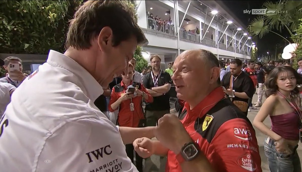 Vetteleclerc's tweet photo. Toto saying that if someone else wins (aside from his own team), he is happy that it‘s Fred. 

#SingaporeGP https://t.co/G6f8eiMltZ