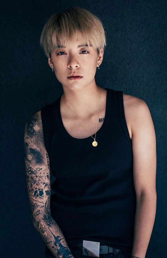 npomvtt's tweet photo. HAPPY BDAY! Hoje Amber do f(x) está apagando a velinhas e completando 31 anos. Desejamos muita saúde, felicidade e que nesse novo ciclo tudo venha dar certo. 🥳💙

#AmberDay https://t.co/ToPOlcb79R