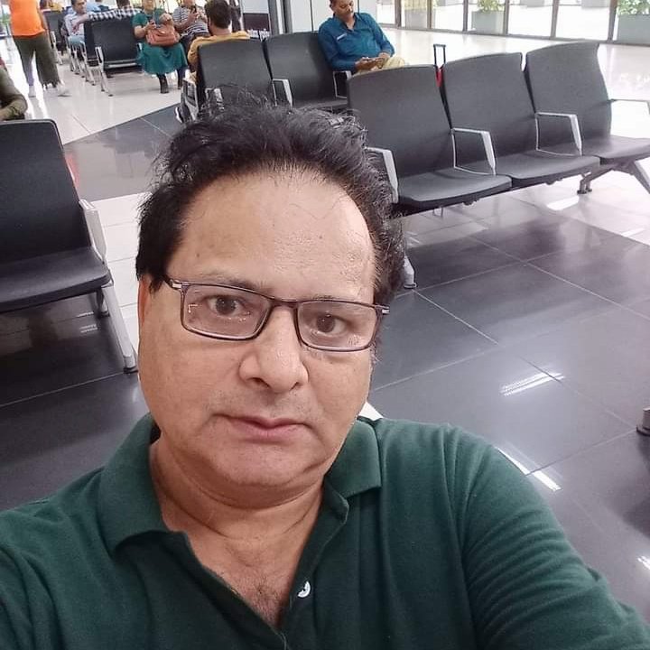 AnilReja's tweet photo. @MungeriMajaz @_PreetiPandey @DurgaZicco @mamta_kale @Republic_Bharat @KiranSi27813888 @KiranJa65398698 @kokityagi @Sabhapa30724463 @JayaSha83314263 @ALOKPATWARI @LalitAmbardar @swamidipankar @1VaishaliMishra @_PreetiPandey
Beta we back today Ahmedabad
Father is better and we visited #Ram #Raja #Darwar #orchha just 10 k.m from jhansi ,Now treatment is shifted from Kapur to Jhansi
@Alkasingh66 @ALOKPATWARI @Dipti_2205 Bach to Ahmedabad
Father is better ,thx fro your concern 🙏🙌🎈❤️ https://t.co/CYusgUeNZk