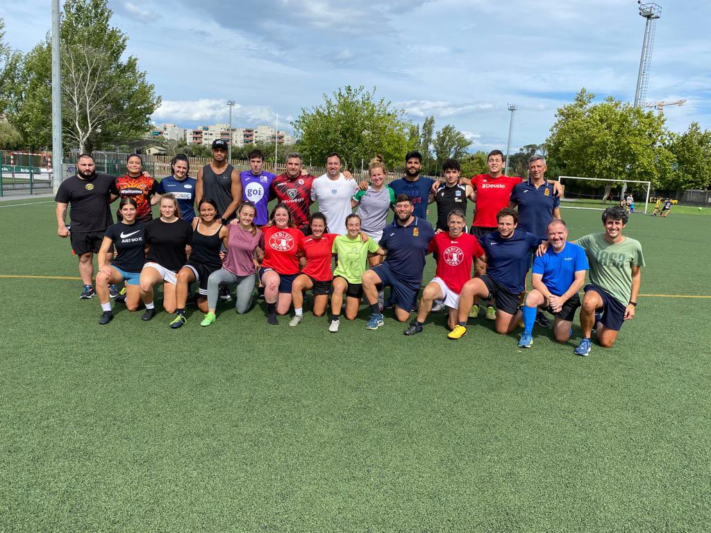 ENEEferugby's tweet photo. 📚Hoy ha finalizado el curso de Level 1 y la 1ª jornada del Level 2 @WorldRugby realizado en Getxo, en colaboración con @euskadirugby 

Más de 50 cursillistas han participado en este fin de semana de formación https://t.co/bkxS2Rehzz