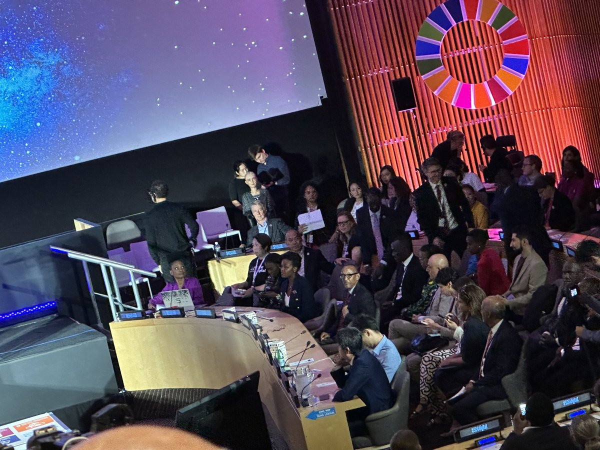 RadiaFunna's tweet photo. We are kicking off  #UNGA #UN78 with #SDGdigital for safe and inclusive solutions to help reinvigorate progress towards the #SDGs.

Join us NOW on UN Web TV: https://t.co/lmP4Zqh6vR

#GlobalGoals https://t.co/KPd04HtY8l