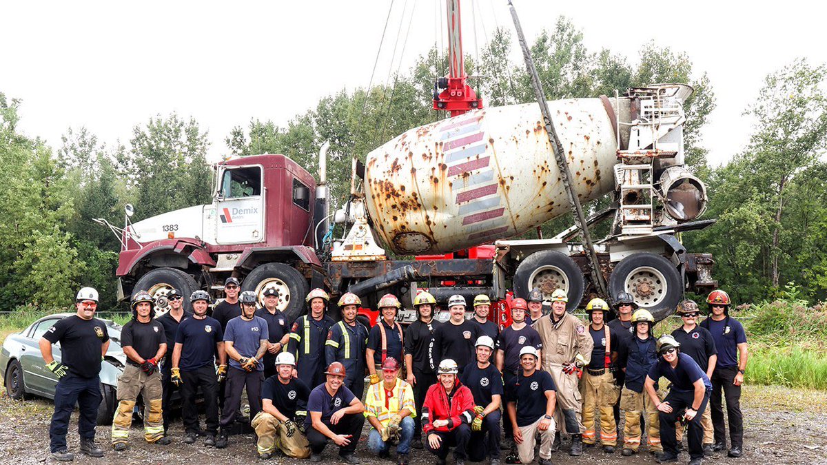 SOCC_Corp's tweet image. “Heavy Rigging for the Fire Service” was an amazing success!! Prepared to roll this out across 🇨🇦 to ensure a safe outcome for our patients and our rescuers. #firefighter #heavyrescue #technicalrescue #paratech #paramedic #pompier