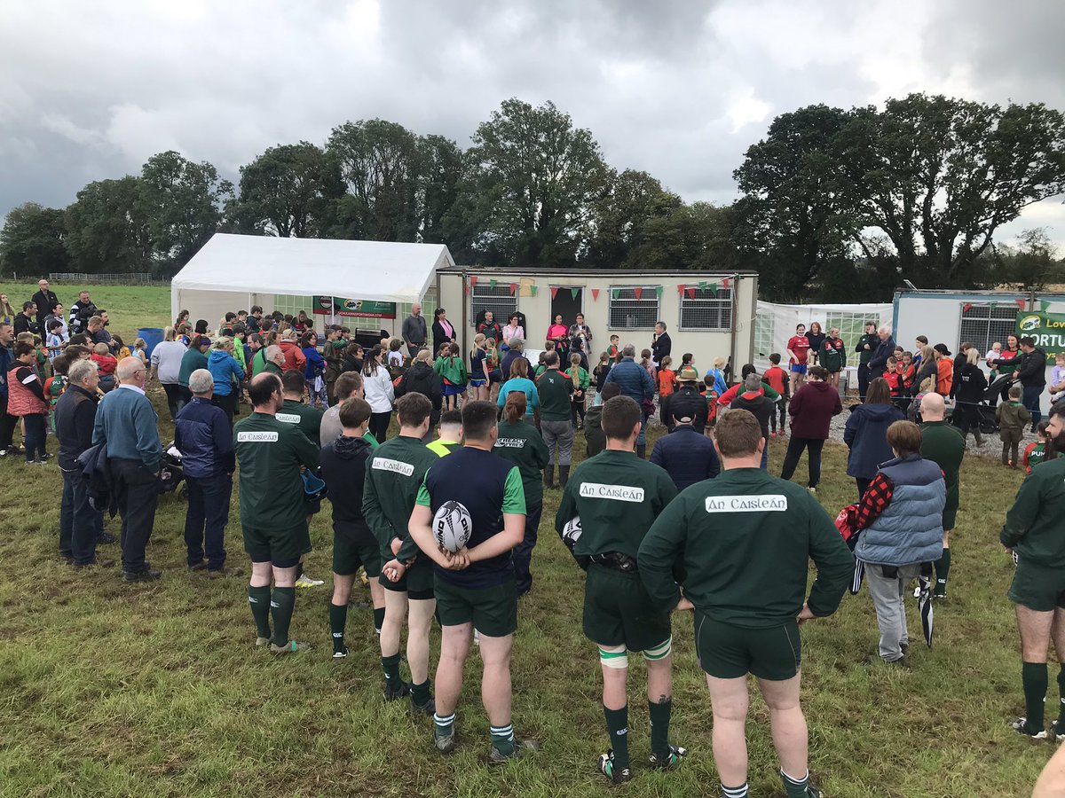 portumnacommsch's tweet photo. Wonderful day @port_rugby with the official opening of their new field by @AnneRabbitte &amp; @JohnMuldoon8. Great turnout from the local community for this historic occasion!!! Huge thanks to PRFC for supporting the growth of rugby for boys &amp; girls @portumnacommsch @connachtrugby 🤩 https://t.co/t8iKMqR0ek