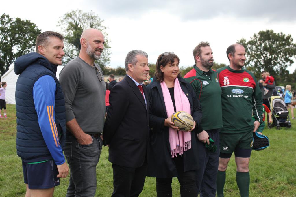 portumnacommsch's tweet photo. Wonderful day @port_rugby with the official opening of their new field by @AnneRabbitte &amp; @JohnMuldoon8. Great turnout from the local community for this historic occasion!!! Huge thanks to PRFC for supporting the growth of rugby for boys &amp; girls @portumnacommsch @connachtrugby 🤩 https://t.co/t8iKMqR0ek