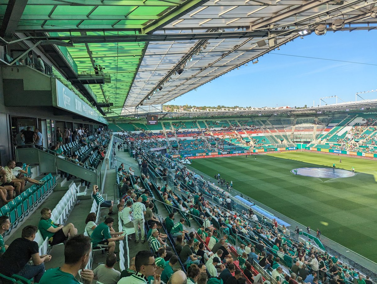 OtherBundesliga's tweet image. We're in with the fans at @SKRapid today so not the usual updates from us. #SCRWAC