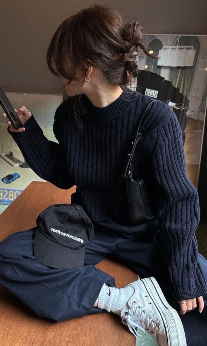 forourloving_'s tweet photo. 내 가을 추구미 https://t.co/VWsnVfTDzQ