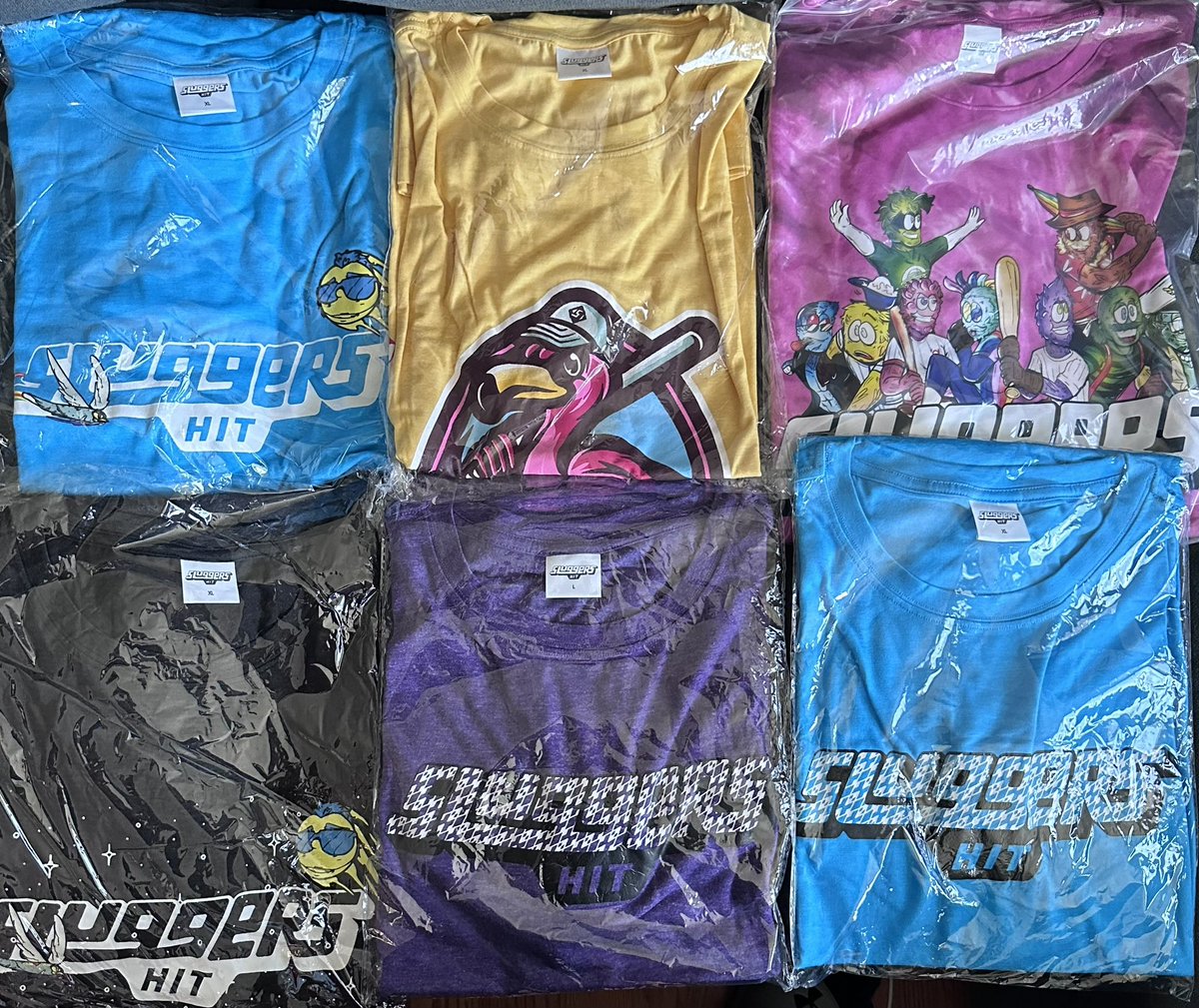 We are giving away a @hitsluggers_ tee shirt in our server, these shirts are comfortable made with quality material and we are loving the designs. Winner has choice of design.

greenhousediscord.cc 👈🏻 join to enter

#giveaway #sluggers #teeshirt