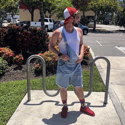 ImSimplyBrandon's tweet photo. #NewProfilePic https://t.co/HdIFcjMWnI