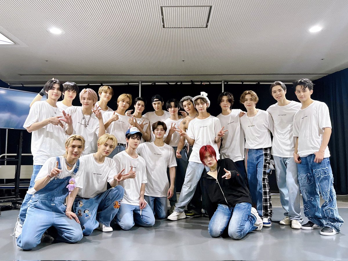 Jenotograph's tweet photo. Standing shoulder to shoulder, we exuded a blend of exhaustion and exhilaration, the aftermath of pouring our hearts into the performance. The photo was a testament to our unity, capturing a memorable chapter in our journey. https://t.co/6GAQNWMIfH