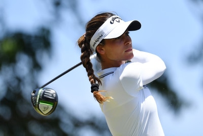 FederGolf's tweet photo. 📍 VP Bank Swiss Ladies Open
In Svizzera trionfa 🇩🇪 #Forsterling con -15, 2/a 🇳🇴 #Stavnar (-13).
🇮🇹 #Fanali chiude 37/a (par).
@LETgolf #golf https://t.co/tThVygzi55
