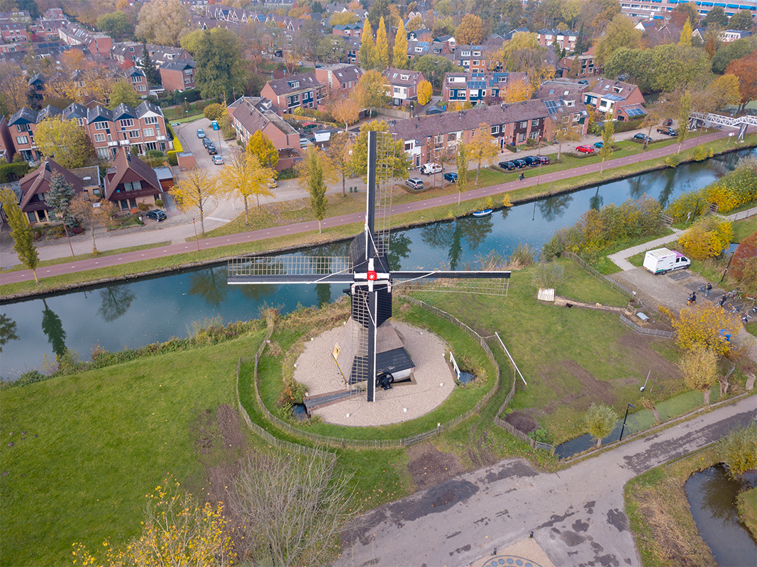 Afgelopen donderdag is de motie #Poldermolen #Oudegein van <a href="/CDANieuwegein/">CDANieuwegein</a> <a href="/D66Nieuwegein/">D66 Nieuwegein</a> <a href="/PvdANieuwegein/">PvdA Nieuwegein</a> en iedersBelang aangenomen, met dank aan de inwoners die dit bij de <a href="/raadngein/">Nieuwegeinse Raad</a> onder de aandacht brachten. Een stap naar betere toegankelijkheid van dit #cultureelerfgoed.