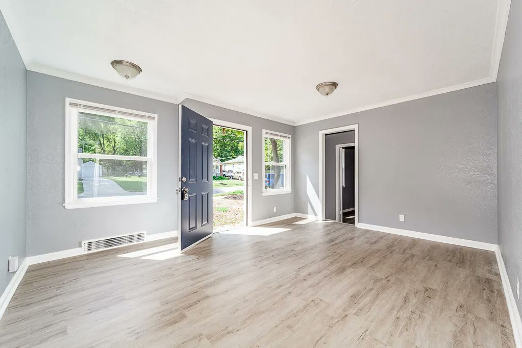 ScudoRE's tweet photo. Just Listed for Lease! New home for rent in Independence, MO. Visit https://t.co/z3LOXIXhqU to schedule a showing. https://t.co/cO4RmFQZex #justlisted #forlease #scudo #realestate #residential #house #independence #missouri https://t.co/Q64tBfLVXc