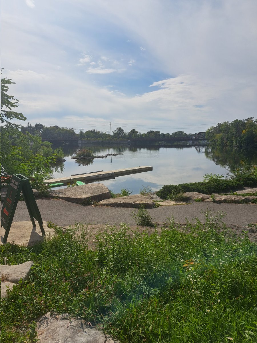 itsmejackieptbo's tweet photo. Blissing out with ambient music by Michael C Duguay @PtboVegFest Yoga coming up next. A wonderful addition to my recovery meeting and 20+ minutes of meditation this morning. 753 days of no binge eating. @kimzippel
@lalalalachica #compulsiveeater #RecoveryPosse https://t.co/6ZN7jtW8hj