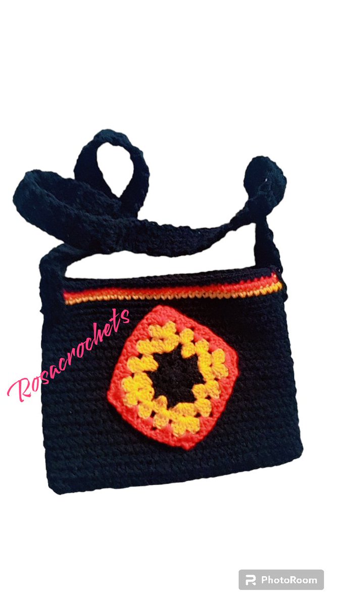 rosacrochets's tweet photo. African bag
Hand made https://t.co/dxWQR5LYxJ